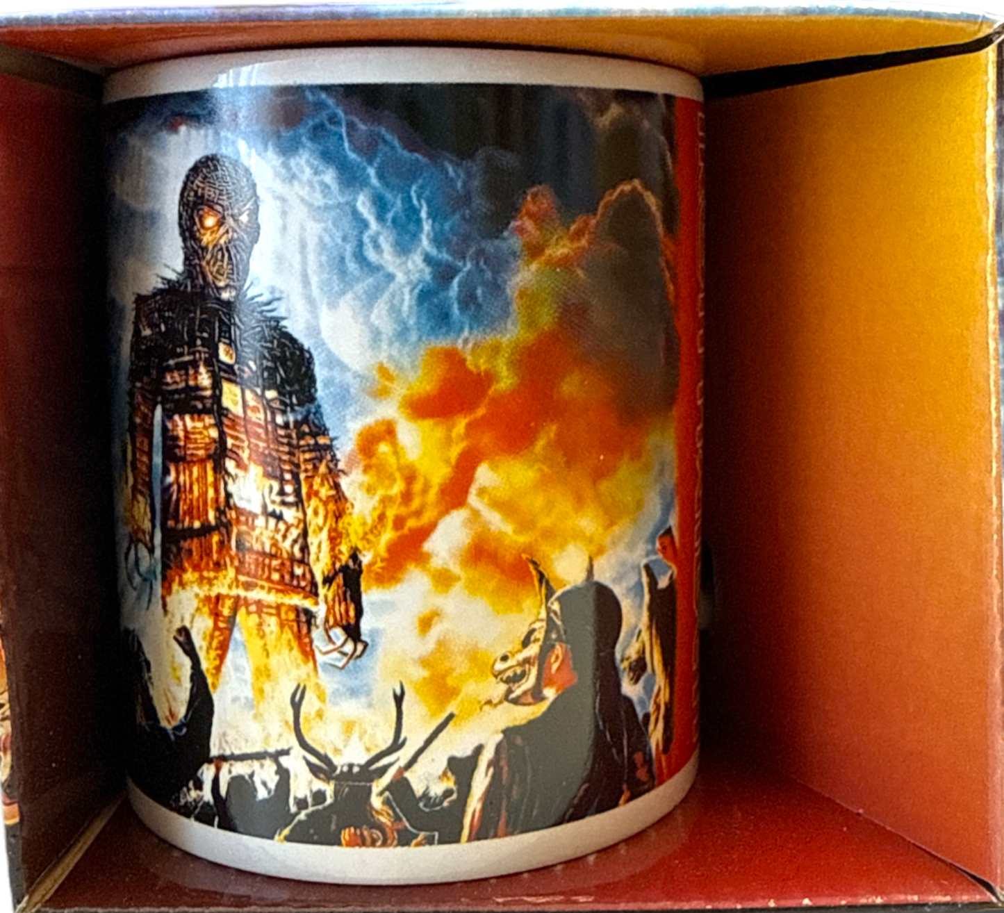 Iron Maiden – Wicker Man 11 oz. Ceramic Mug with Decorative Display Box