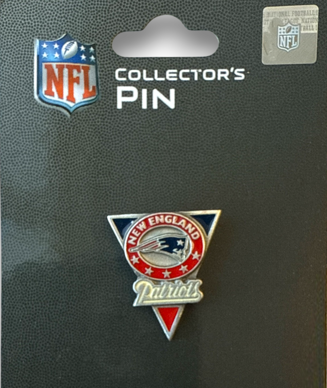 Football - NFL - New England Patriots Arrowhead Lapel Pin Officially Licensed